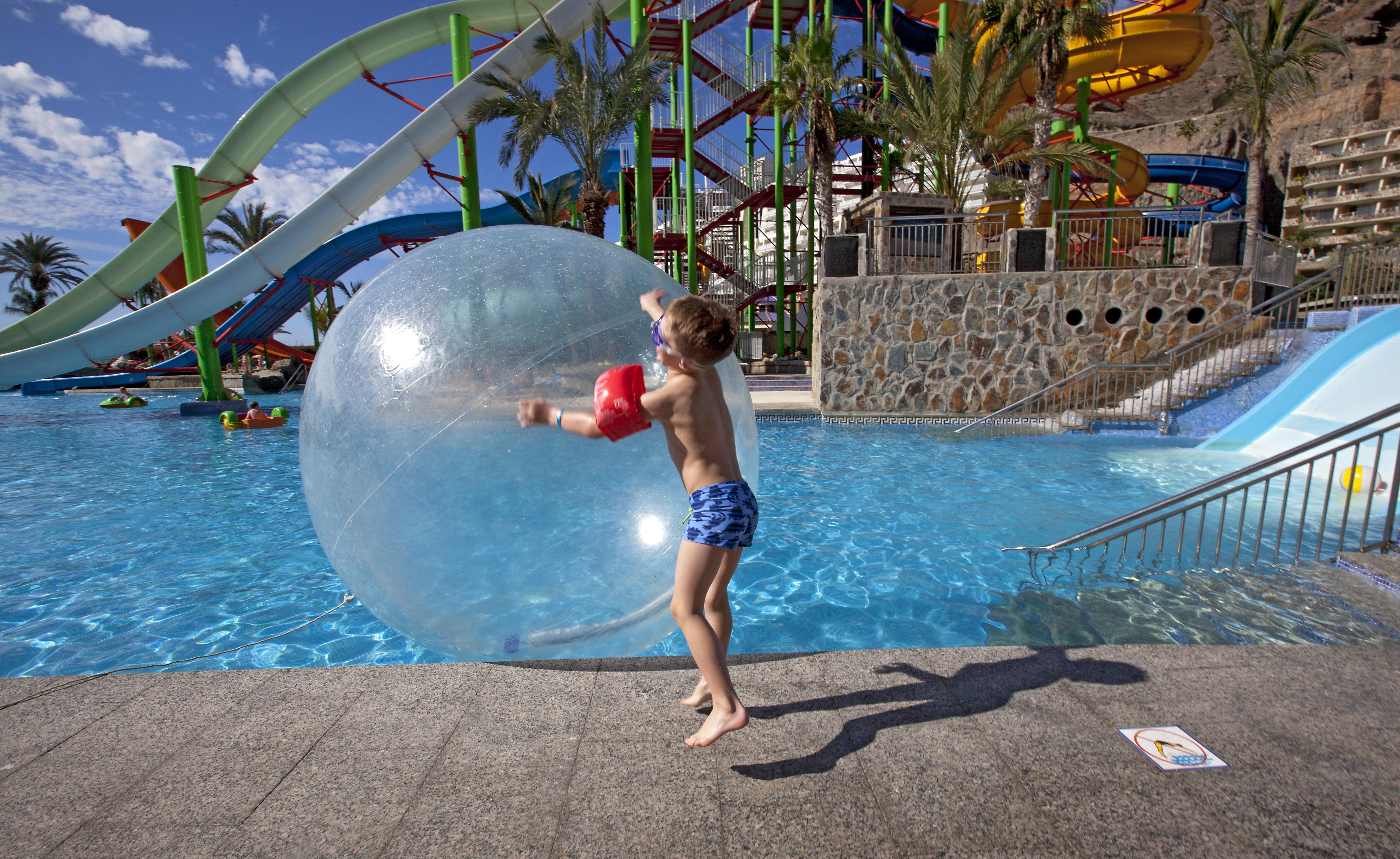 Hotel Livvo Lago Taurito & Aquapark 외부 사진