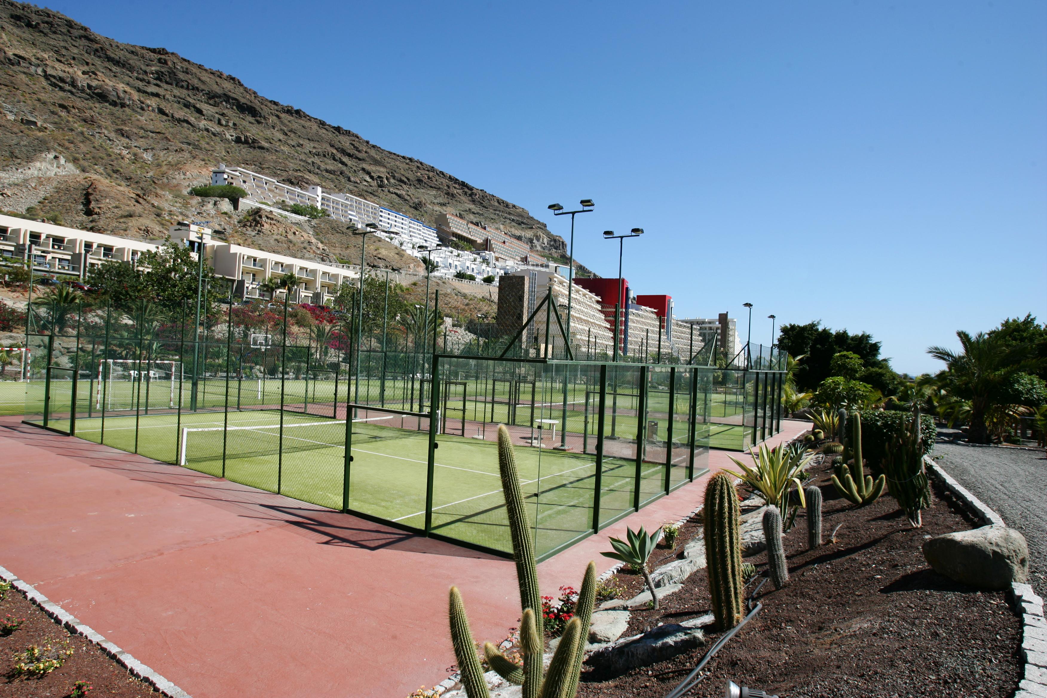 Hotel Livvo Lago Taurito & Aquapark 외부 사진