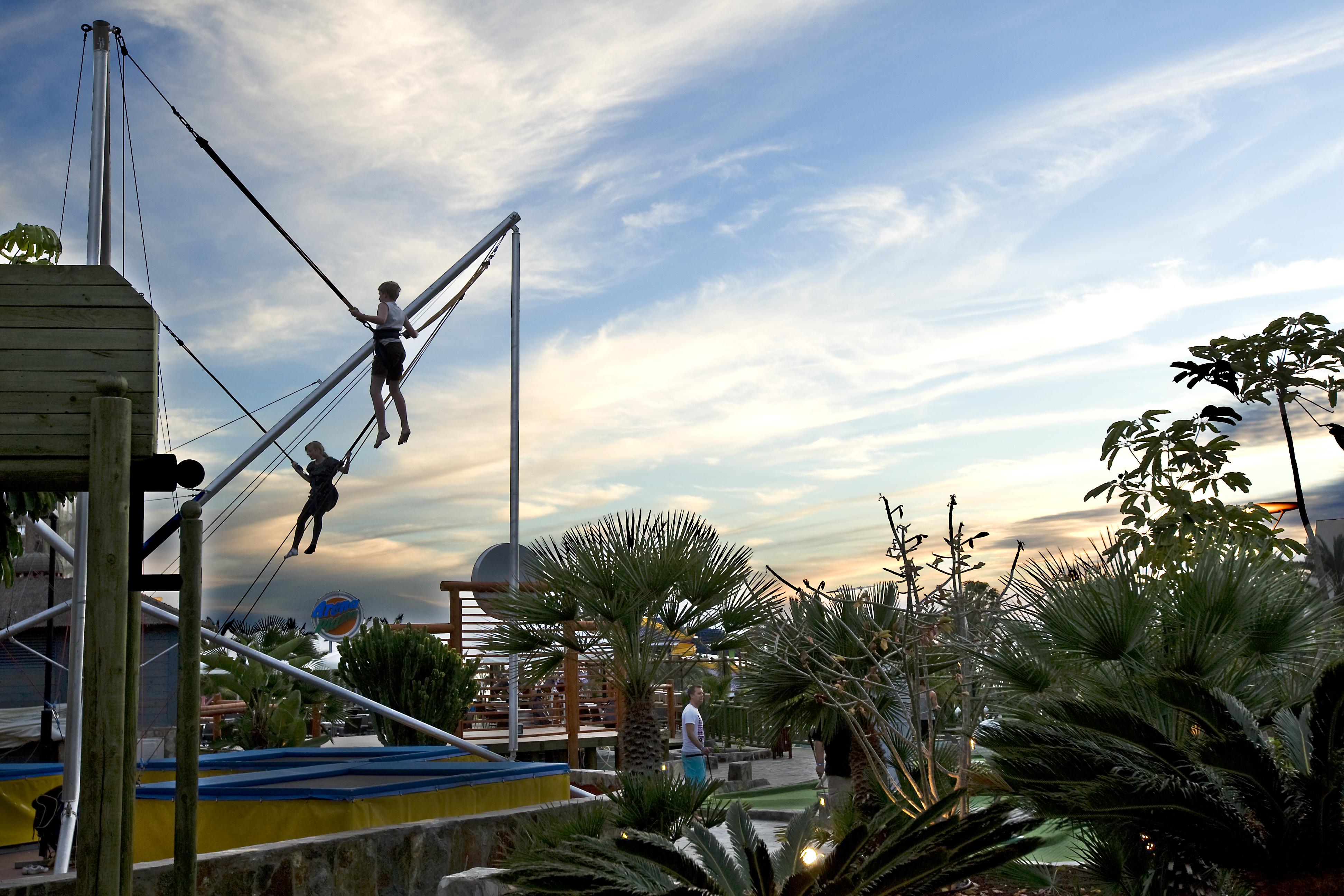 Hotel Livvo Lago Taurito & Aquapark 외부 사진