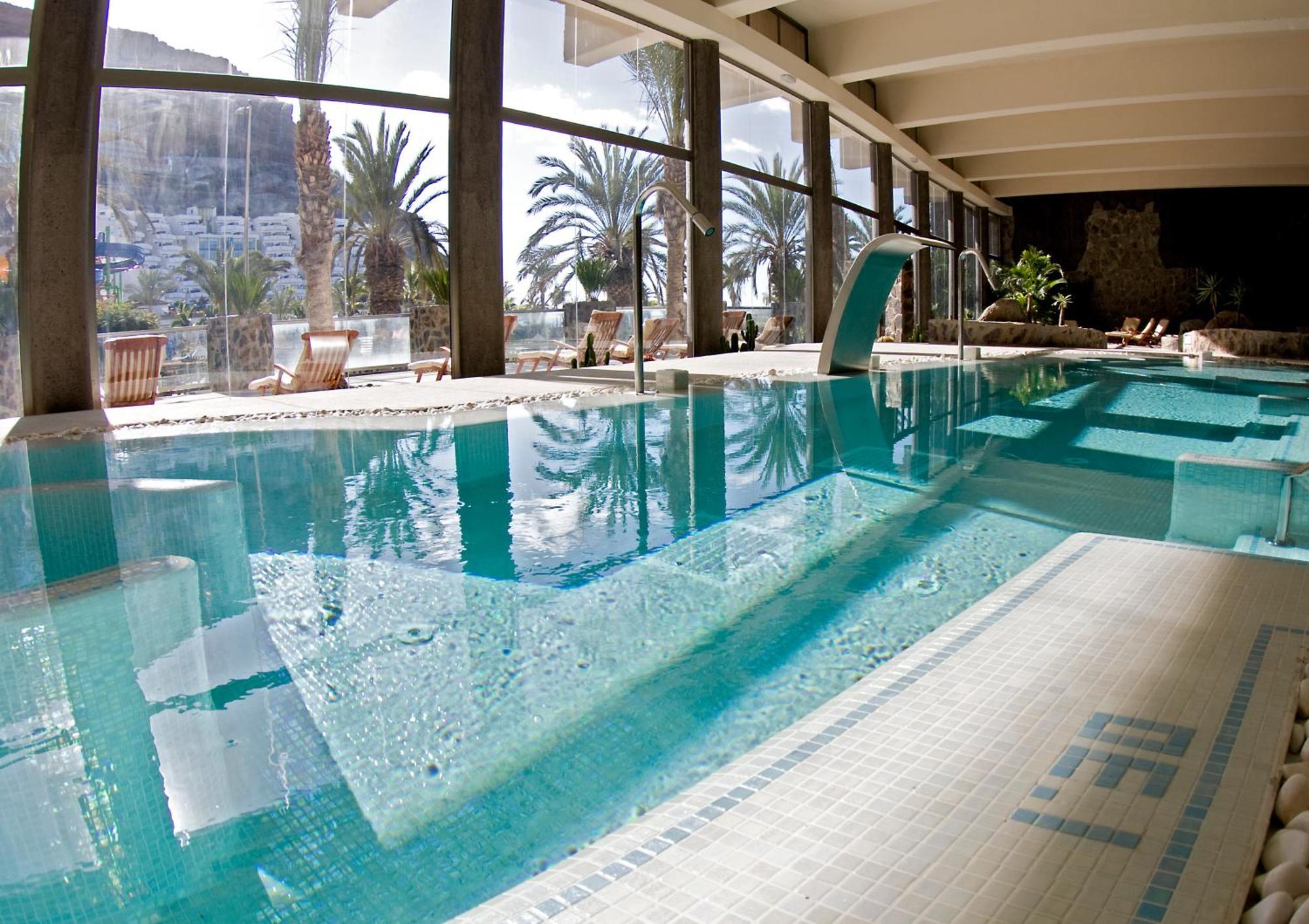 Hotel Livvo Lago Taurito & Aquapark 외부 사진