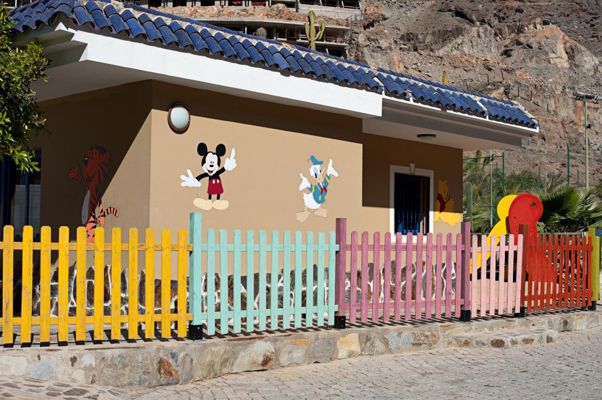 Hotel Livvo Lago Taurito & Aquapark 외부 사진