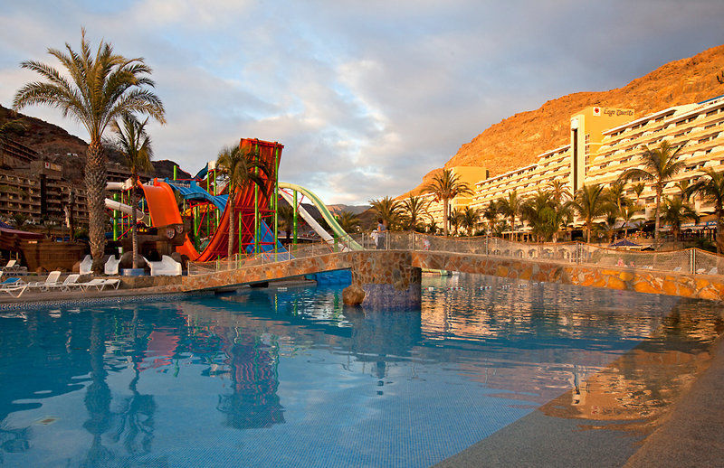Hotel Livvo Lago Taurito & Aquapark 외부 사진